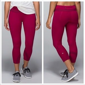 LULULEMON - RUN INSPIRE CROPS